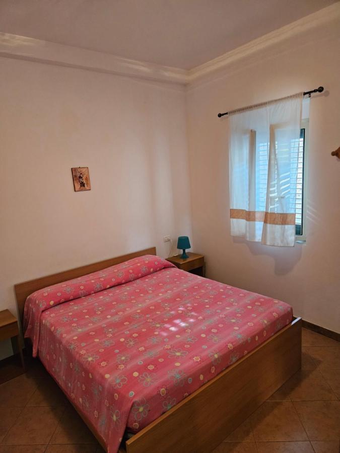 Casa Vacanze Leonardo Пешичи Екстериор снимка