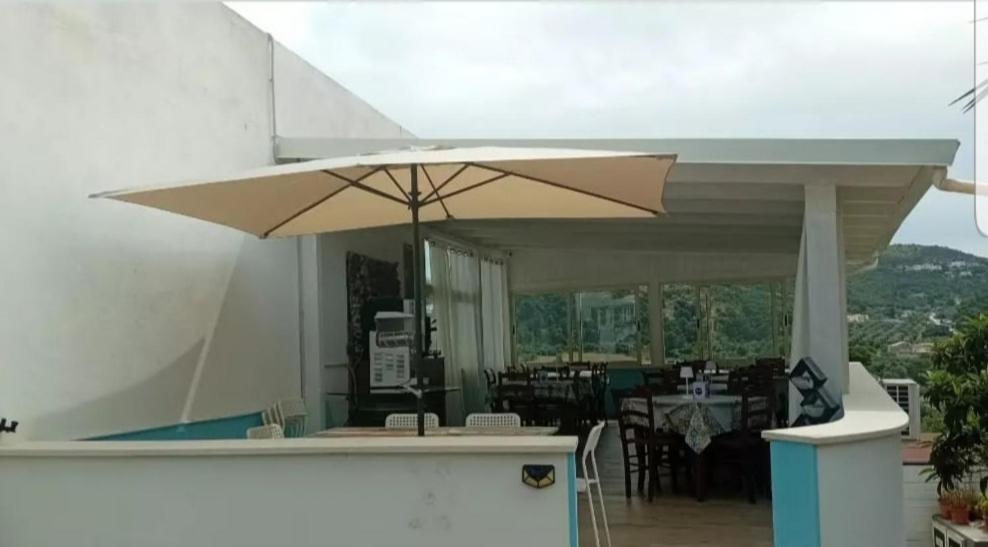Casa Vacanze Leonardo Пешичи Екстериор снимка